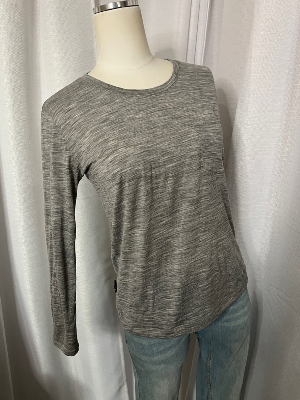 Icebreaker Wool Blend Long Sleeve Pocket Tee